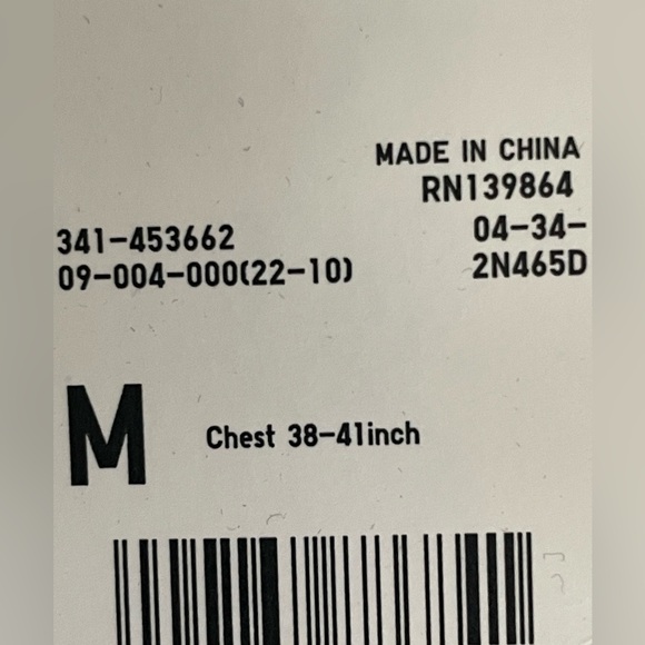 NWT RARE One Piece Film Monkey Luffy Uniqlo Anime T Shirt. Black. Size Medium - Picture 9 of 11